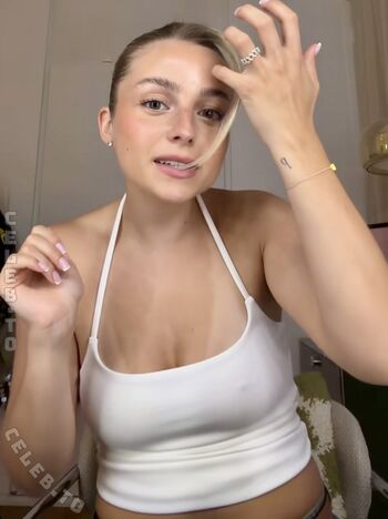 Lea breuer leaked private photo uncensored HD quality