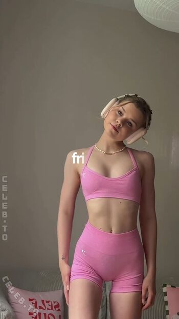 Lea peach  page leaked private photo uncensored HD quality