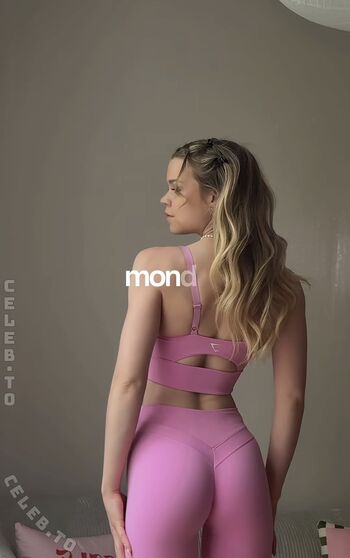 Lea peach  page leaked private photo uncensored HD quality