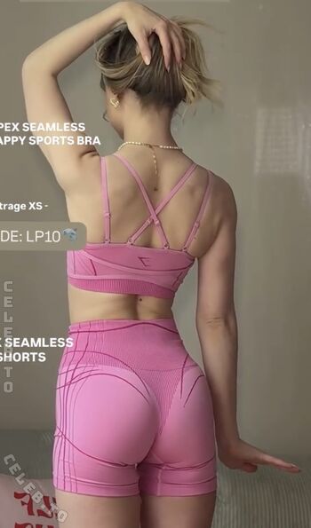 Lea peach  page leaked private photo uncensored HD quality