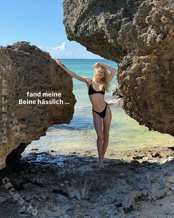 Lea peach  page leaked private photo uncensored HD quality