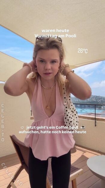 Lea peach leaked private photo uncensored HD quality