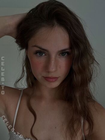 Lea viktoria leaked private photo uncensored HD quality