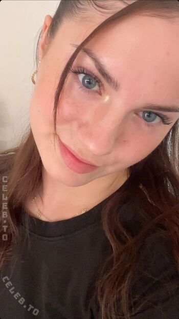 Lea viktoria leaked private photo uncensored HD quality