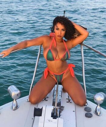 Leila grey leaked private photo uncensored HD quality