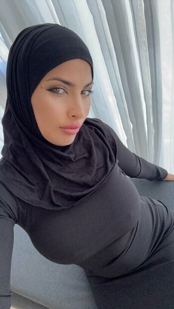 Leila onyx leaked private photo uncensored HD quality