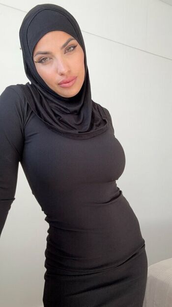 Leila onyx leaked private photo uncensored HD quality