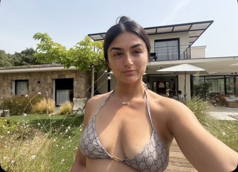 Lenna vivas page leaked private photo uncensored HD quality