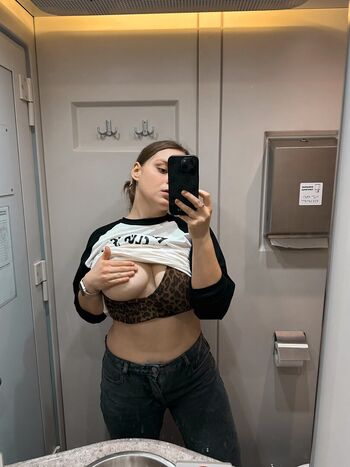 Lenny bright leaked private photo uncensored HD quality