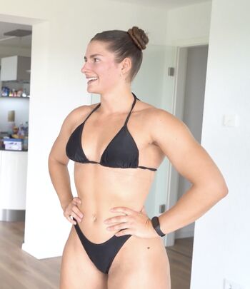 Leonie kommoss  page leaked private photo uncensored HD quality