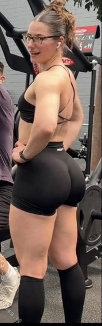 Leonie kommoss  page leaked private photo uncensored HD quality
