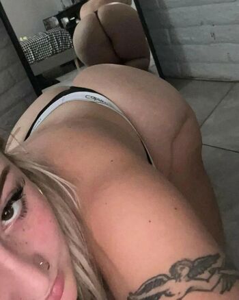 Lickabalelibra leaked private photo uncensored HD quality