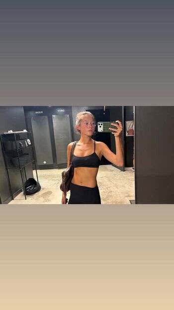 Lily chee page leaked private photo uncensored HD quality