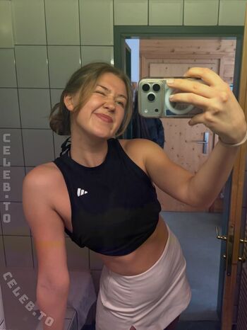 Lilyyxfit leaked private photo uncensored HD quality