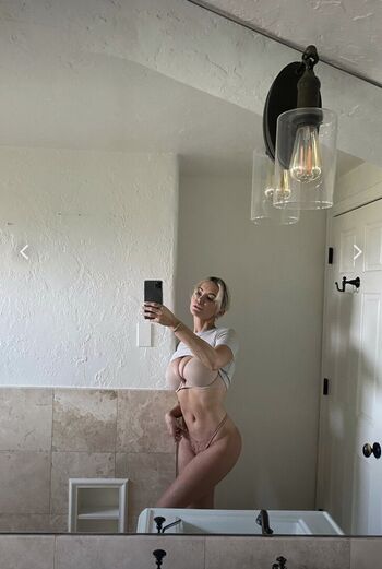 Lindsay pelas page leaked private photo uncensored HD quality