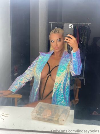 Lindsay pelas page leaked private photo uncensored HD quality