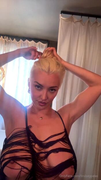 Lindsay pelas leaked private photo uncensored HD quality
