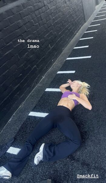 Lindsey pelas leaked private photo uncensored HD quality