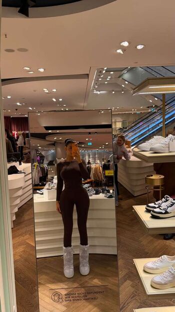 Lisa del piero page leaked private photo uncensored HD quality