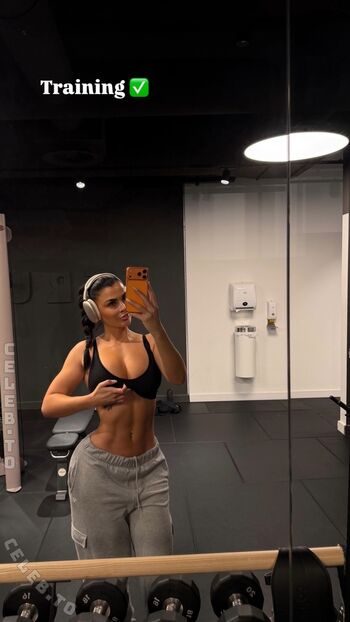 Lisa del piero page leaked private photo uncensored HD quality