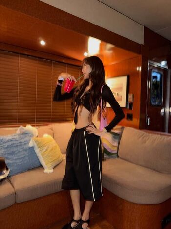 Lisa manoban page leaked private photo uncensored HD quality