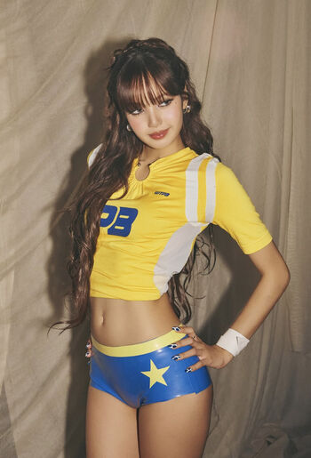Lisa manoban leaked private photo uncensored HD quality