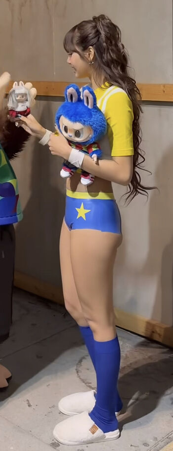 Lisa manoban leaked private photo uncensored HD quality