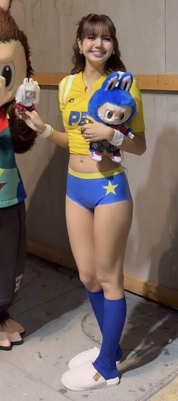 Lisa manoban leaked private photo uncensored HD quality