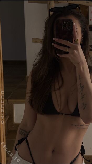 Lisa srmst leaked private photo uncensored HD quality