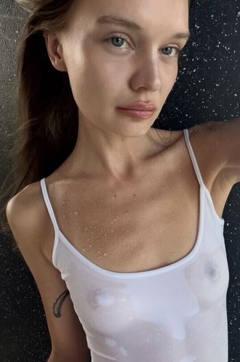 Litlonn leaked private photo uncensored HD quality