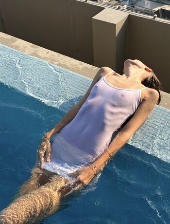 Litlonn leaked private photo uncensored HD quality