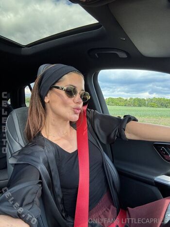 Little caprice  page leaked private photo uncensored HD quality