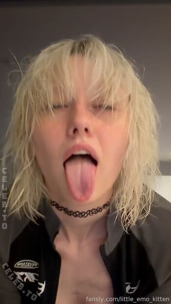 Little emo kitten page leaked private photo uncensored HD quality