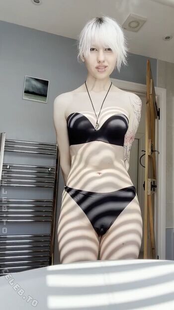 Little emo kitten leaked private photo uncensored HD quality