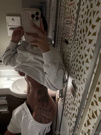 Littlebellsy page leaked private photo uncensored HD quality
