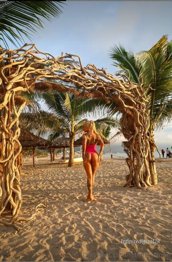 Littlemissloon page leaked private photo uncensored HD quality