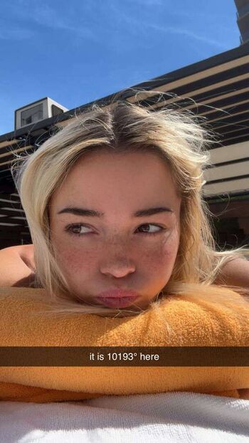 Livvy dunne  page leaked private photo uncensored HD quality