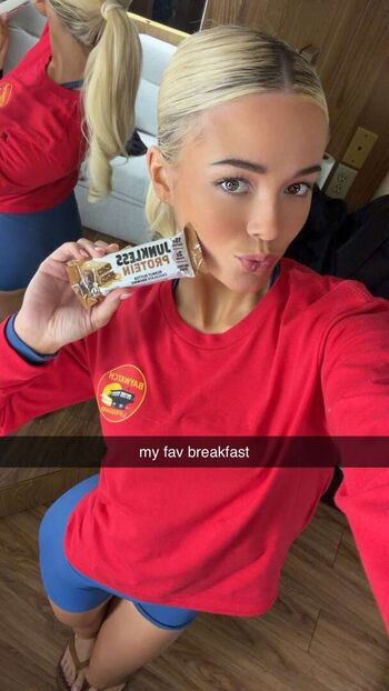 Livvy dunne  page leaked private photo uncensored HD quality