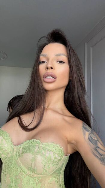 Lizaavovk leaked private photo uncensored HD quality