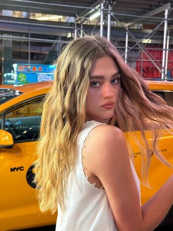 Lizzy greene leaked private photo uncensored HD quality