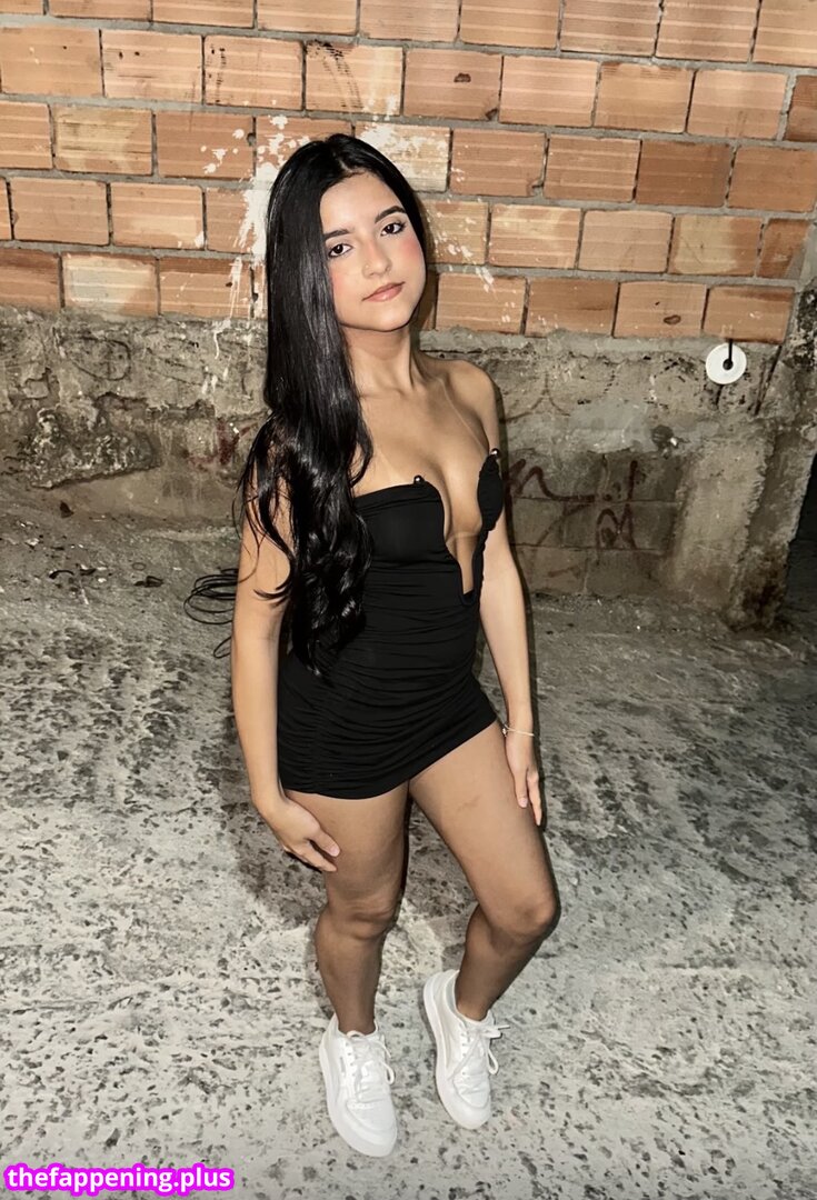 Llaralys/ leaked private photo uncensored HD quality