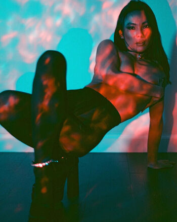 Lola kimchi page leaked private photo uncensored HD quality