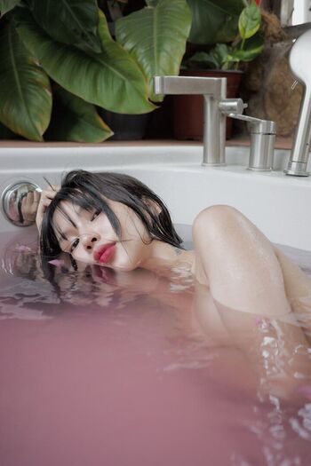 Lou aenlle leaked private photo uncensored HD quality