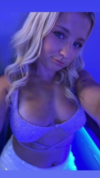 Luceoliviaxo leaked private photo uncensored HD quality