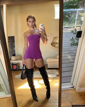 Lucia manfredi  page leaked private photo uncensored HD quality