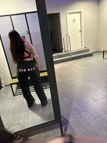 Lucyyy  page leaked private photo uncensored HD quality