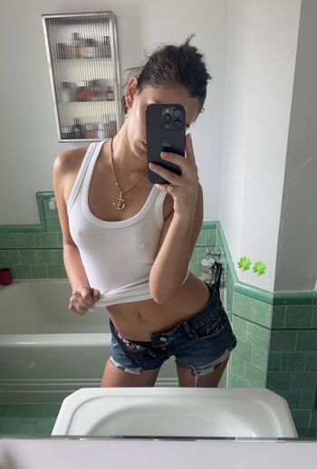 Lydia campanelli leaked private photo uncensored HD quality