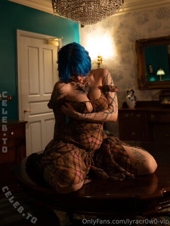 Lyracrw  page leaked private photo uncensored HD quality
