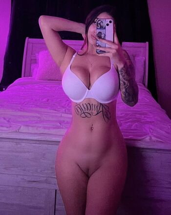 Lyssajanaee leaked private photo uncensored HD quality