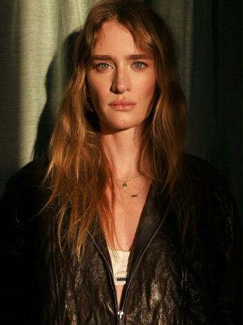 Mackenzie davis leaked private photo uncensored HD quality